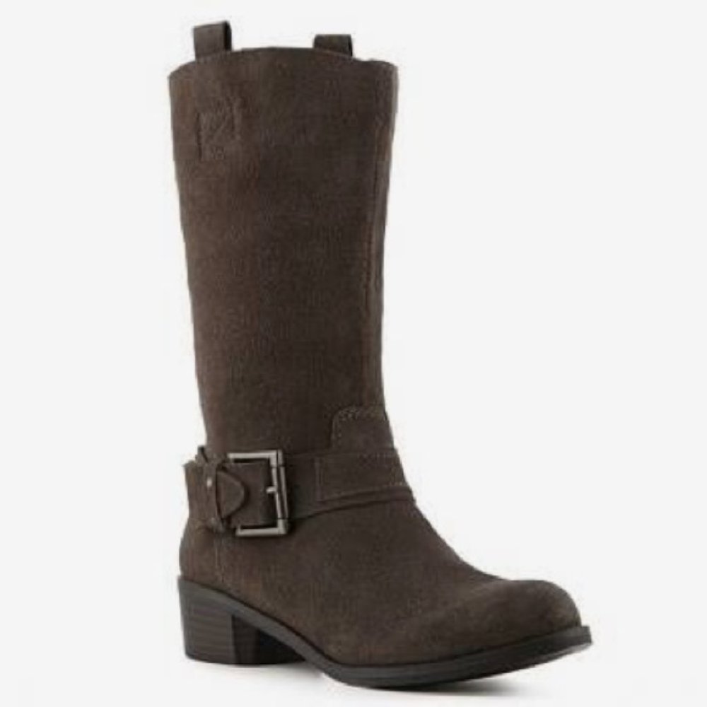 Kelly and Katie Carey suede boots